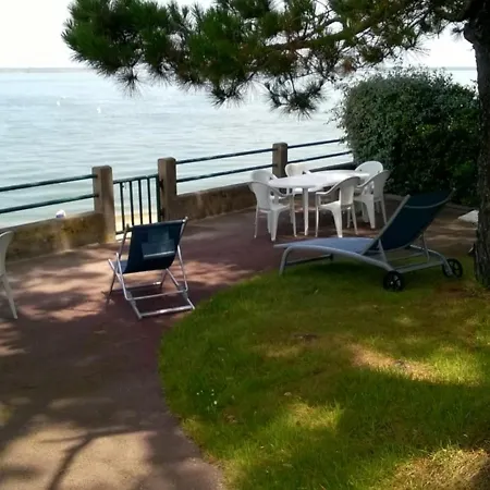 Arcachon, 4 Bedrooms, 9 Persons - Fr-1-433-10 * Аркашон