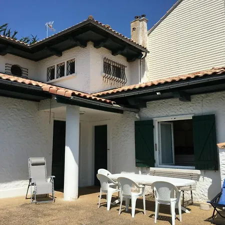 Arcachon, 4 Bedrooms, 9 Persons - Fr-1-433-10 Аркашон
